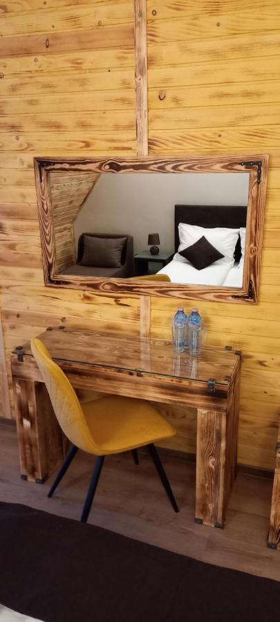 Nicole Hotel & Restaurant ساموكوف المظهر الخارجي الصورة
